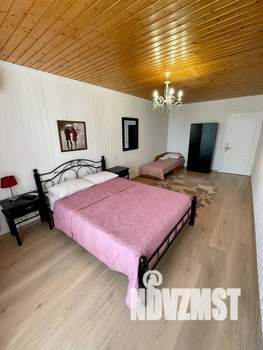 Дом 80м², 3-этажный, посуточно,