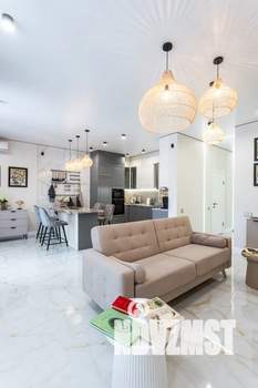 Дом 200м², 2-этажный, посуточно,