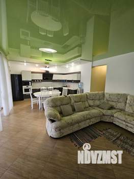 Таунхаус 220м², 3-этажный, на длительный срок,