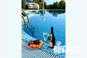 Дом 250м², 2-этажный, посуточно,