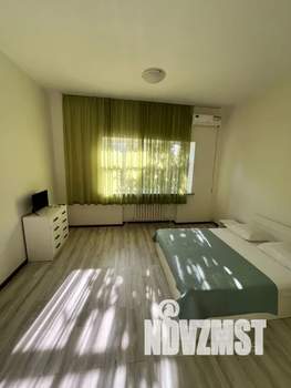 Дом 300м², 3-этажный, посуточно,