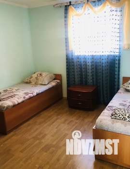 Дом 100м², 3-этажный, посуточно,