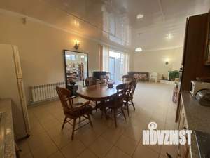 Дом 250м², 3-этажный, посуточно,