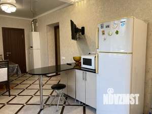 Дом 110м², 2-этажный, посуточно,