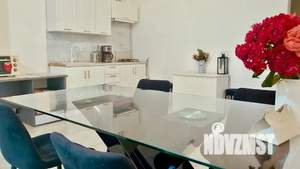 Дом 250м², 2-этажный, посуточно,