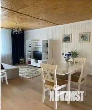 Дом 80м², 3-этажный, посуточно,