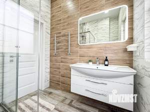 Дом 200м², 2-этажный, посуточно,