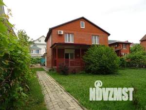 Дом 200м², 2-этажный, посуточно,