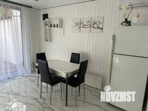 Дом 48м², 2-этажный, посуточно,