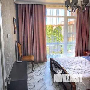 Дом 140м², 3-этажный, посуточно,