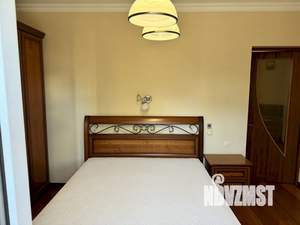 Дом 350м², 2-этажный, посуточно,