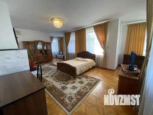 Дом 250м², 3-этажный, посуточно,