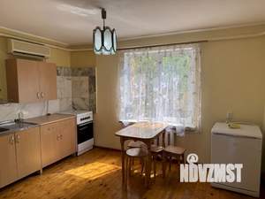 Дом 37м², 2-этажный, посуточно,