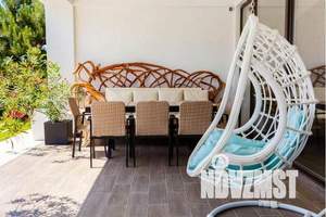 Дом 240м², 2-этажный, посуточно,