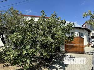 Дом 40м², 2-этажный, посуточно,