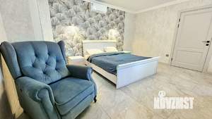 Дом 200м², 2-этажный, на длительный срок,