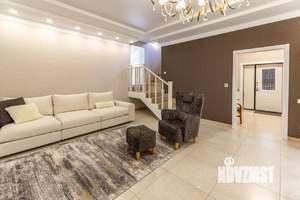 Коттедж 219м², 2-этажный, на длительный срок,