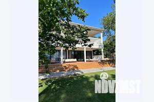 Дом 360м², 2-этажный, посуточно,