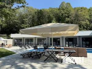 Дом 240м², 1-этажный, посуточно,