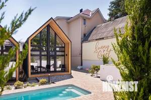 Дом 65м², 2-этажный, посуточно,