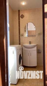 Дом 35м², 2-этажный, посуточно,