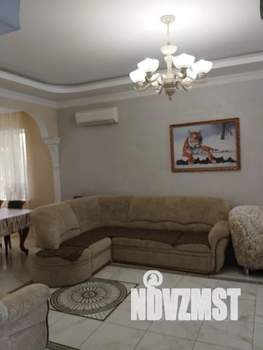 Дом 300м², 3-этажный, посуточно,