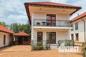 Дом 126м², 2-этажный, посуточно,