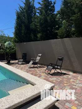 Дом 68м², 2-этажный, посуточно,