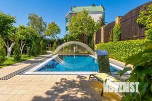 Дом 370м², 2-этажный, посуточно,