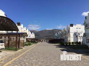 Дом 196м², 3-этажный, посуточно,