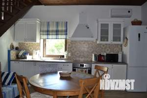 Дом 90м², 2-этажный, посуточно,