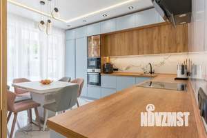 Дом 240м², 3-этажный, посуточно,