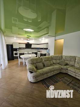 Таунхаус 220м², 3-этажный, на длительный срок,