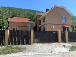 Дом 140м², 2-этажный, на длительный срок,