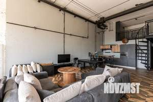 Дом 200м², 2-этажный, посуточно,