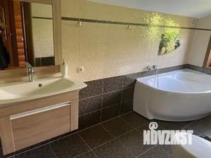 Дом 300м², 2-этажный, посуточно,