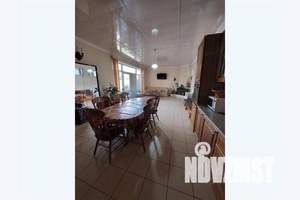 Дом 200м², 2-этажный, посуточно,