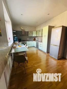 Дом 115м², 2-этажный, посуточно,