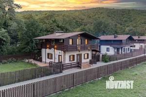 Коттедж 219м², 2-этажный, на длительный срок,