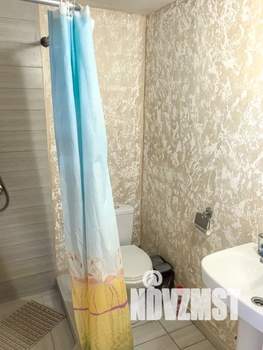 Дом 35м², 2-этажный, посуточно,