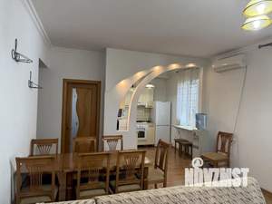 Дом 130м², 3-этажный, посуточно,