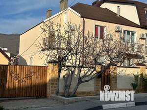 Дом 200м², 2-этажный, посуточно,