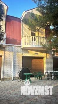 Дом 100м², 2-этажный, посуточно,