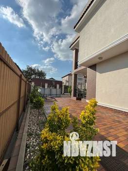 Дом 300м², 3-этажный, посуточно,