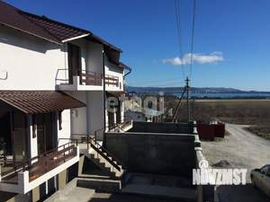 Дом 298м², 2-этажный, участок 4 сот.