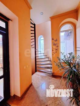 Дом 412м², 4-этажный, участок 4 сот.