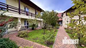 Дом 208м², 2-этажный, участок 8 сот.