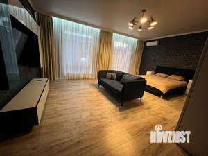 Дом 220м², 2-этажный, участок 3 сот.