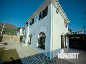 Дом 155м², 2-этажный, участок 3 сот.