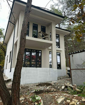 Дом 195м², 2-этажный, участок 6 сот.